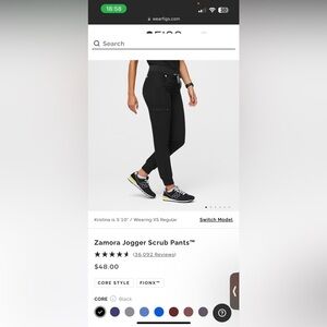 Black Figs Jogger Scrub Pants - don’t fit anymore. They are in great condition!
